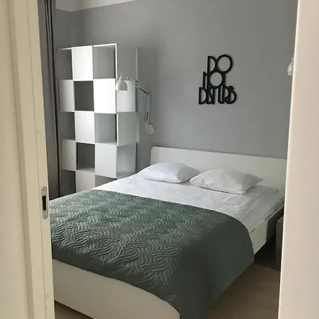 Silver - Krawiecka 1 Διαμέρισμα *